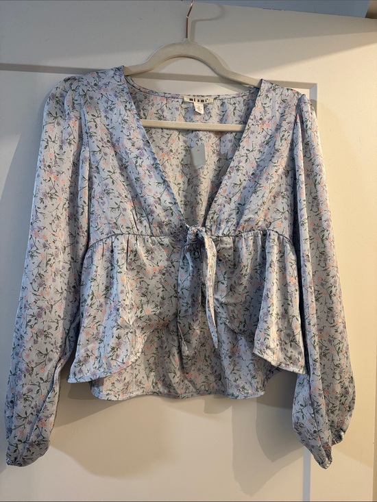 Francesca's Collections Tops - Francesca's Collections Light Blue Floral Tie-Front Blouse